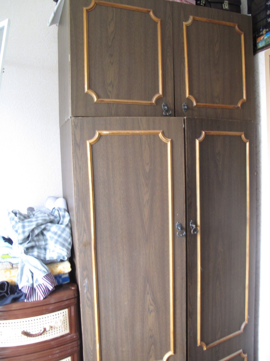 Шкаф полированный трехстворчатый СССР