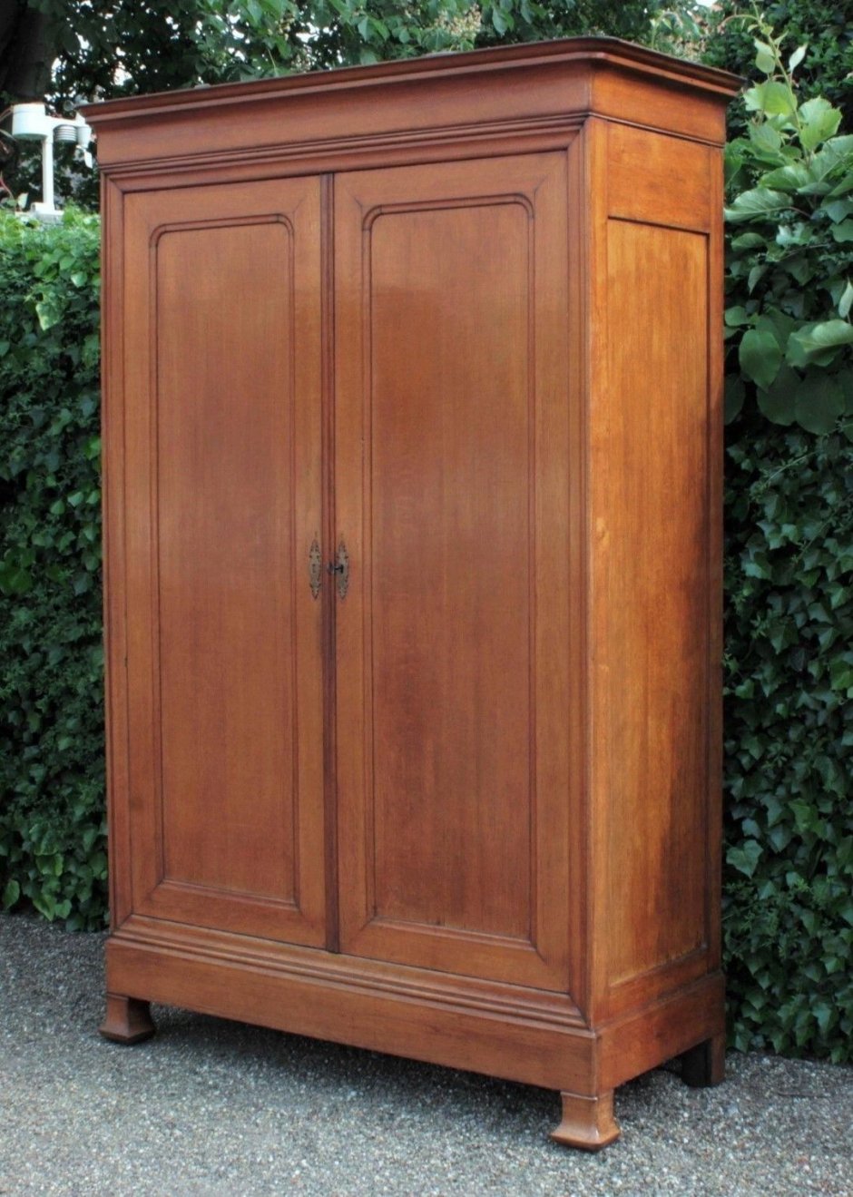 Шкаф платяной СССР 3-створчатый