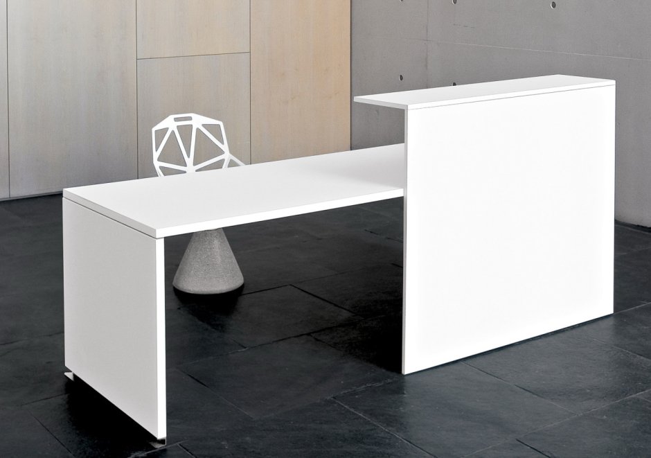 Стол со стойкой офисный