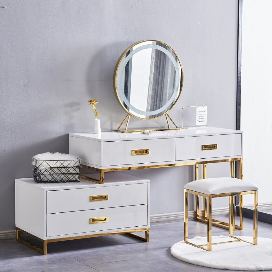 Туалетный столик с зеркалом современный стиль