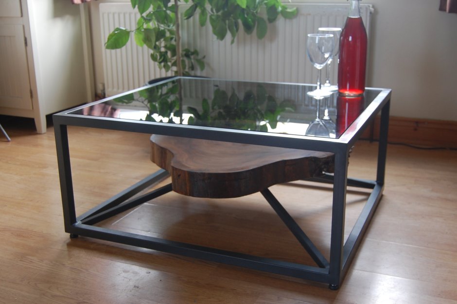 Журнальный столик из стеклопакета