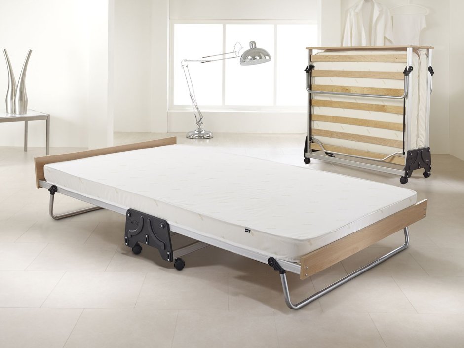 Складная кровать