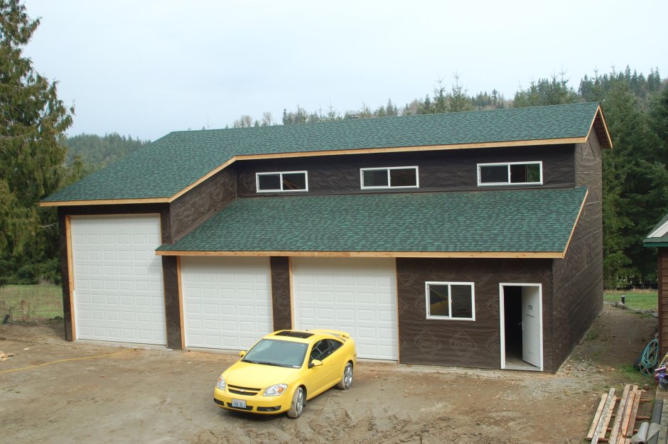 Двухэтажный гараж