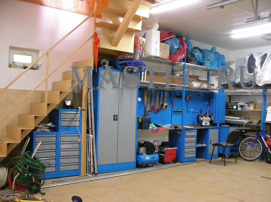 Обустройство гаража внутри