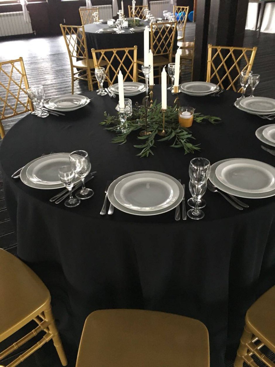 Столы и стулья напрокат