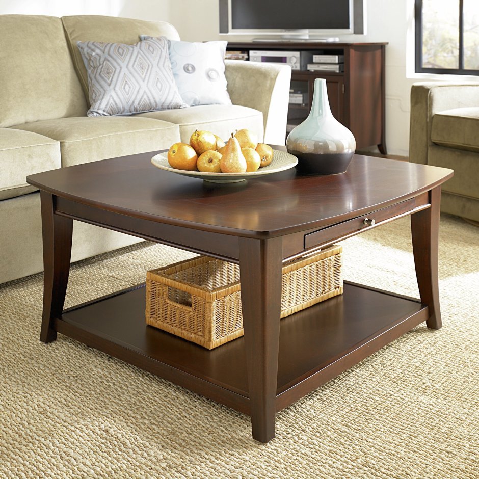 Журнальный столик bates large Cocktail Table