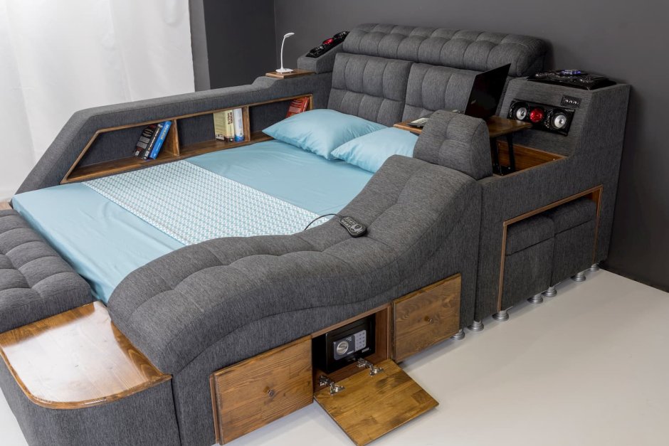 Необычная кровать в спальню