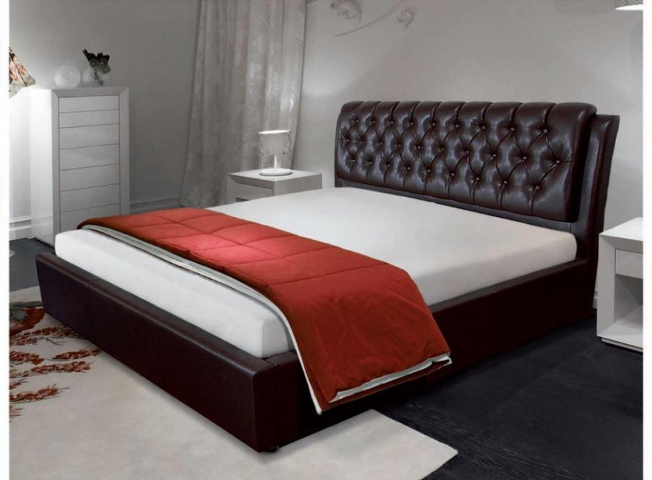 Кровать с выдвижными ящиками