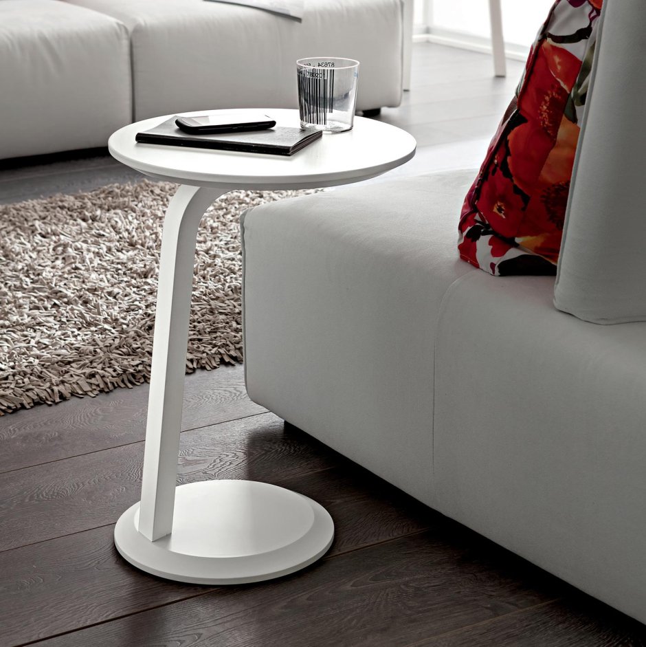 Приставной столик Soho