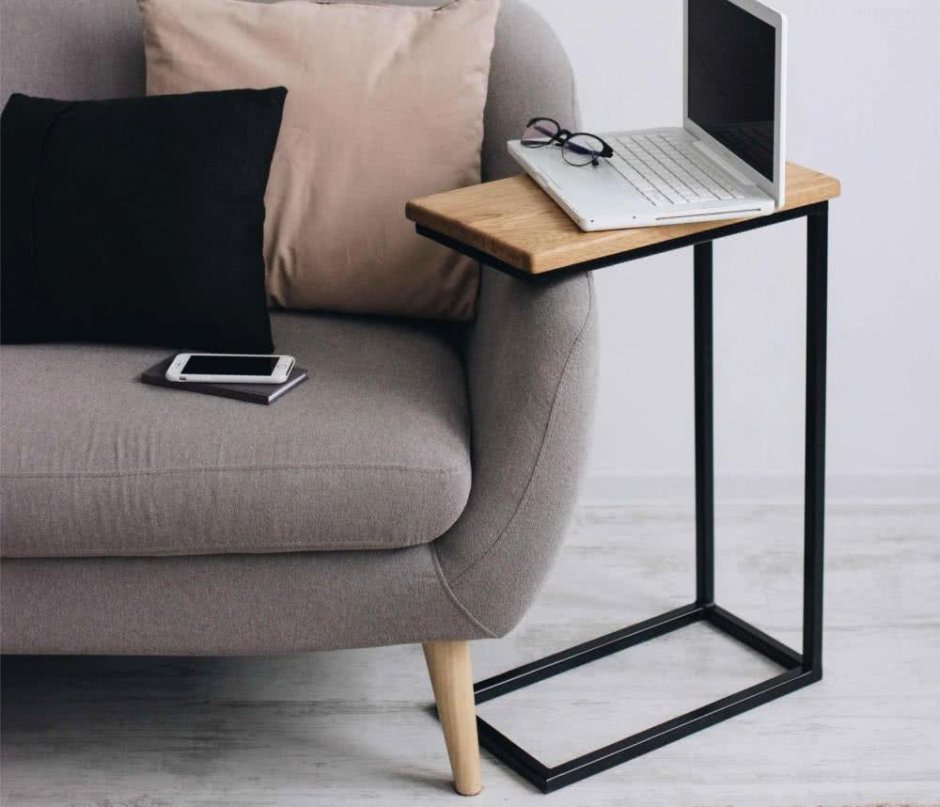 Столик для ноутбука придиванный лофт