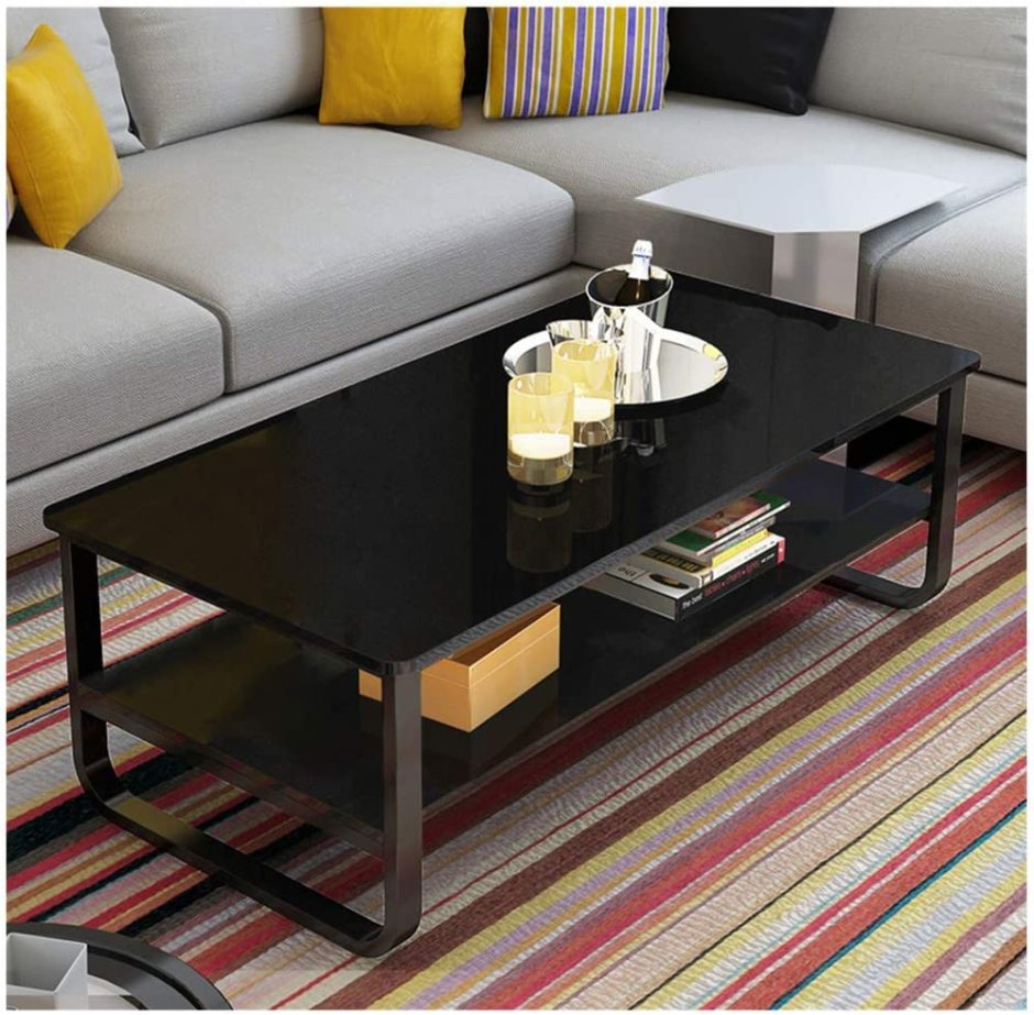 Журнальный столик в маленькой гостиной