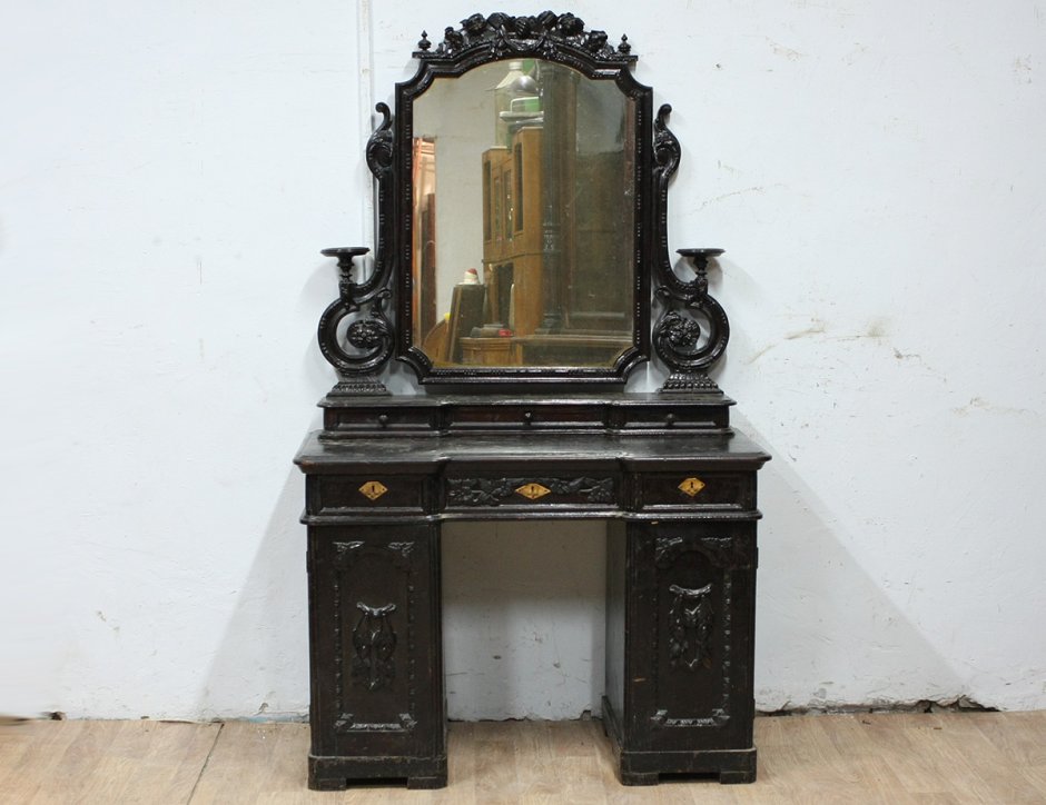 Павел Янак трюмо. 1914