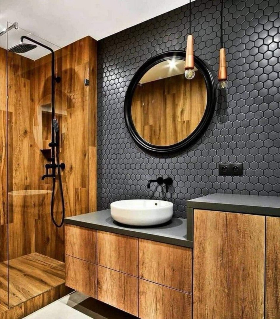 Санузел с плиткой под дерево