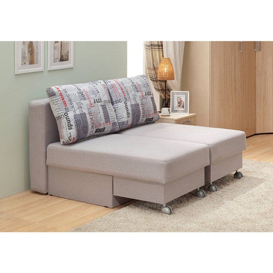 Диван в небольшую комнату