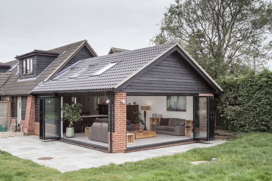 Одноэтажный дом с террасой в стиле лофт