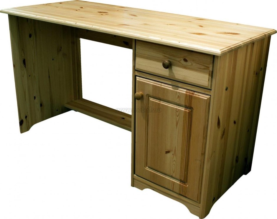 Офисный стол из массива дерева