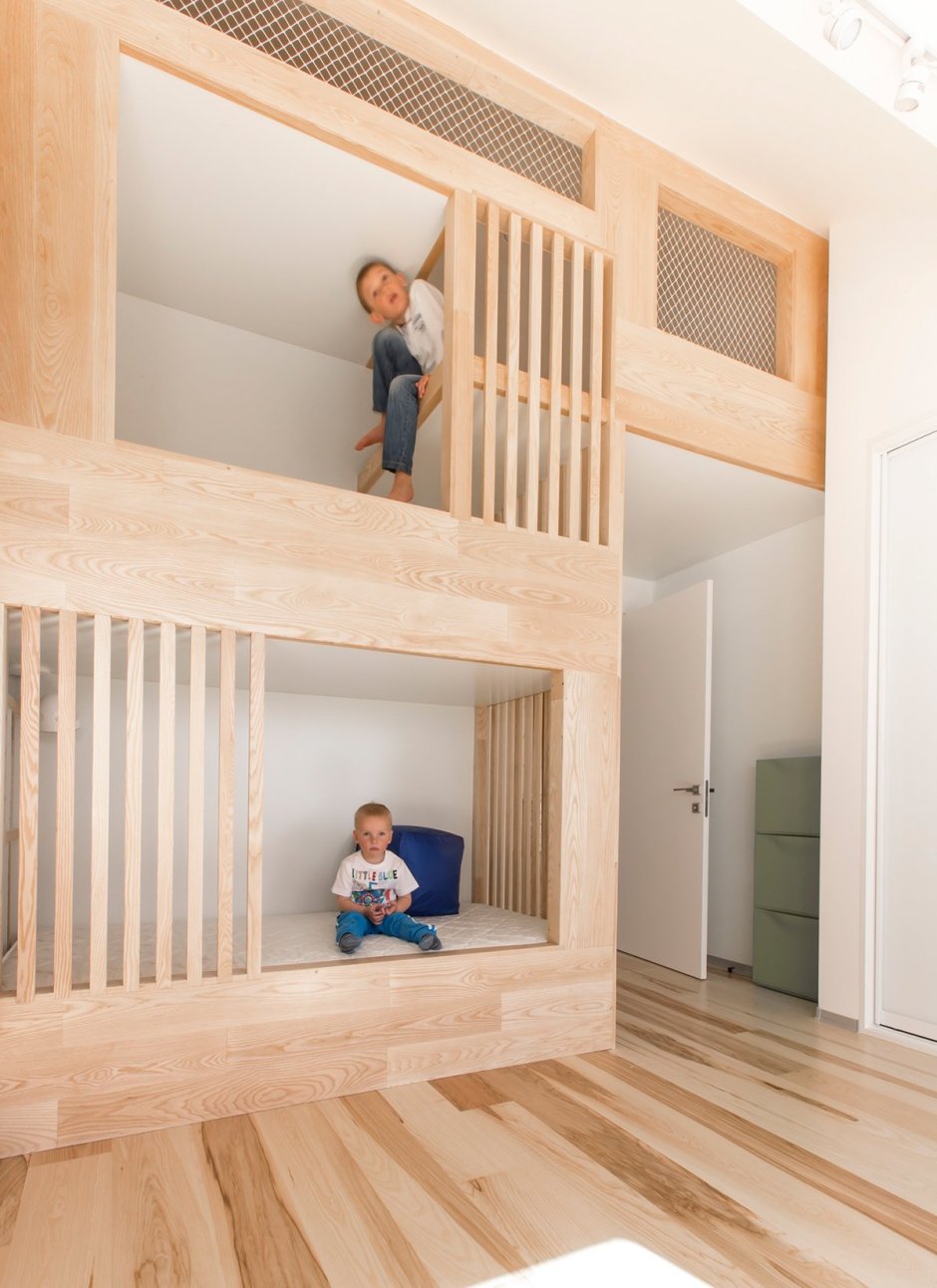 Двухуровневая комната для детей