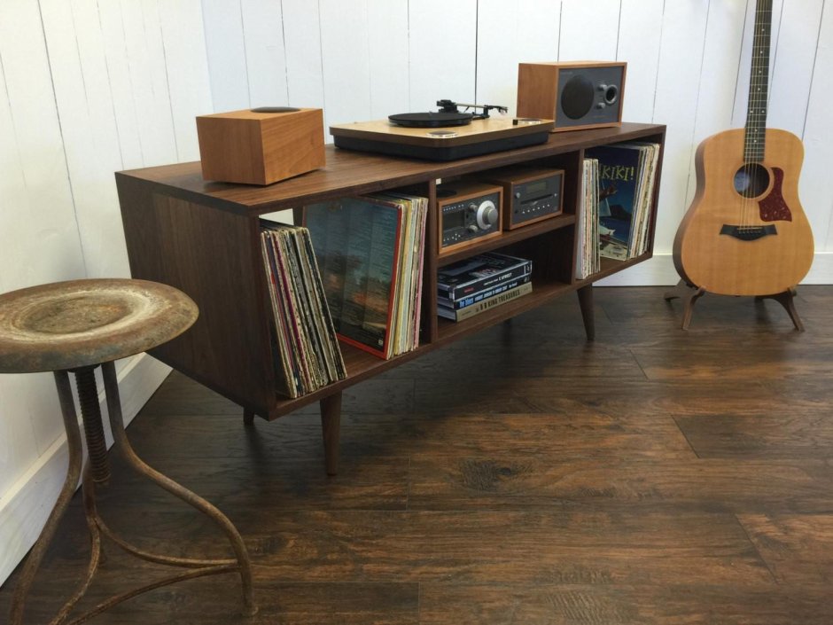 Консоль для винилового проигрывателя HM Home