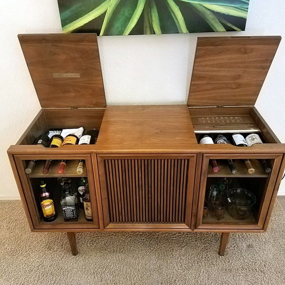 Проигрыватель виниловых пластинок Recor