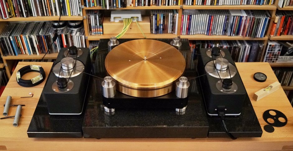 Виниловый проигрыватель Hi Fi Hi end