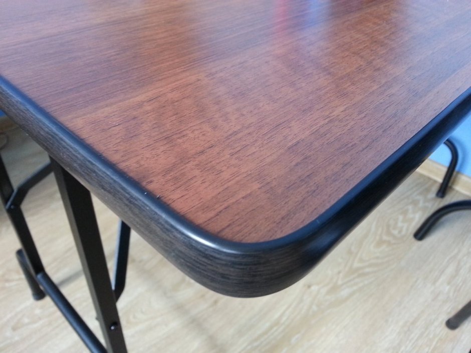 Стол Лидер 2, 1800*900, каркас черный, столешница орех, кромка т-обр.