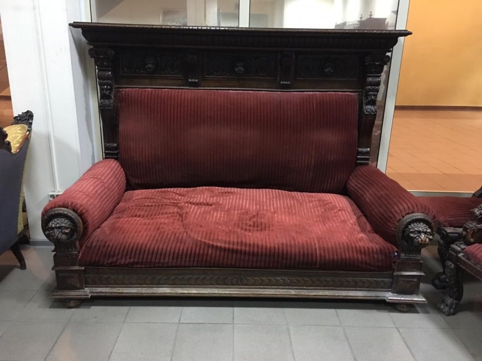 Сталинский Ампир диван Честер