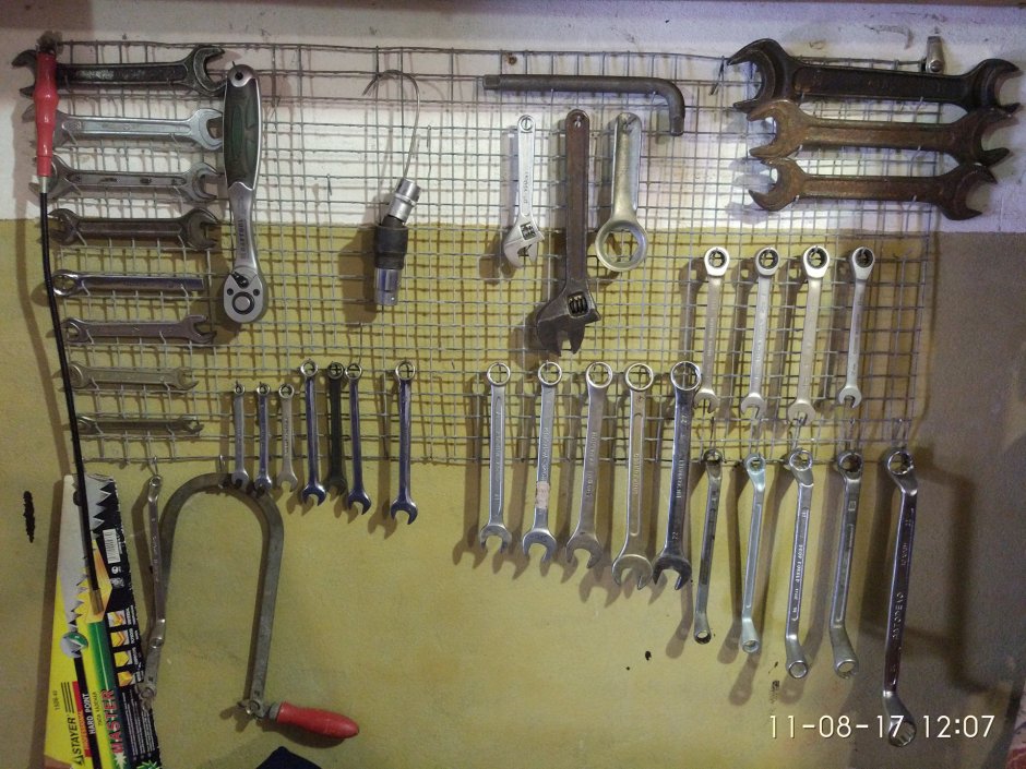 Крепление для ключей в гараже