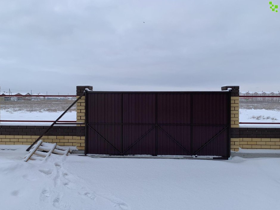 Защита сдвижных ворот от снега