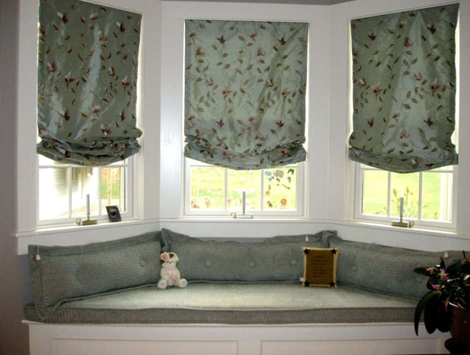 Римская штора до подоконника