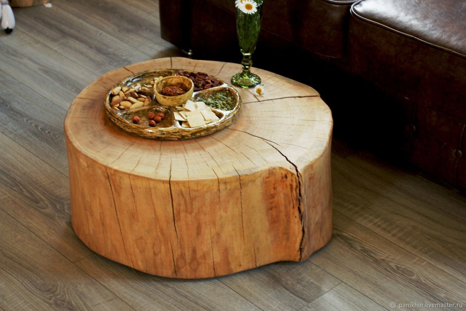 Стол из цельного дуба