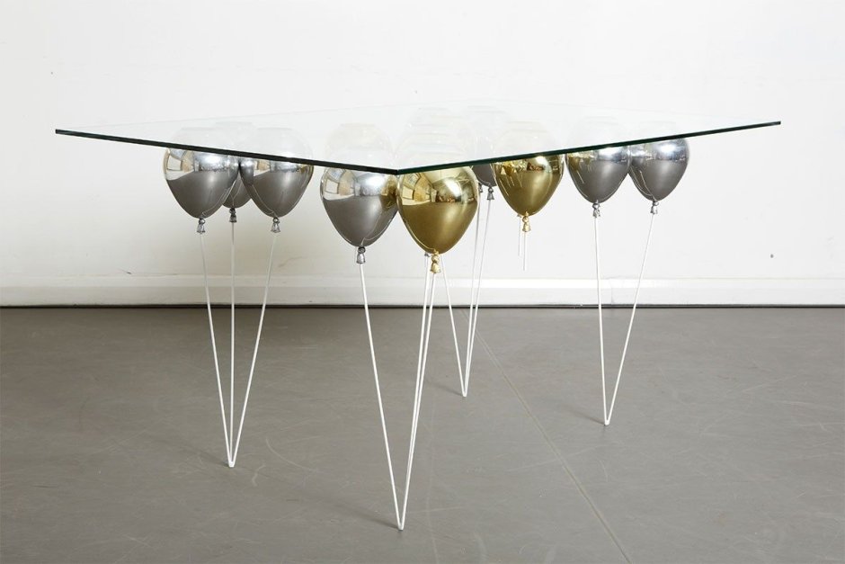 Кристофер Даффи стол