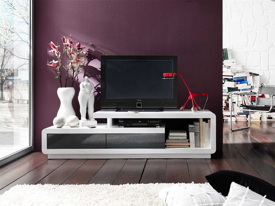 Тумба под телевизор в современном стиле небольшая