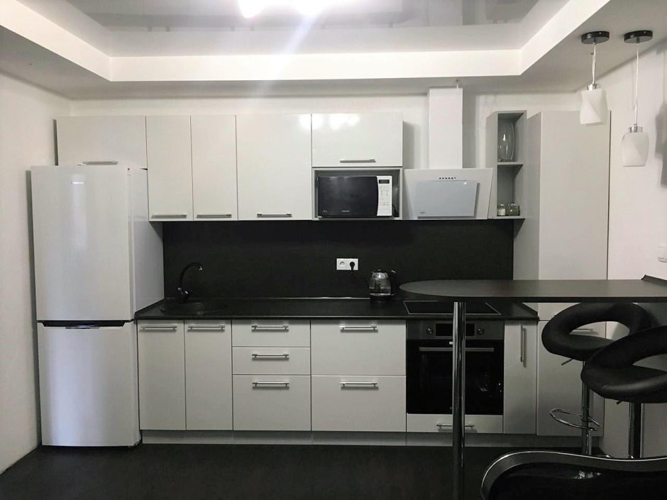 Кухонный гарнитур Ксения фото покупателей белый глянец