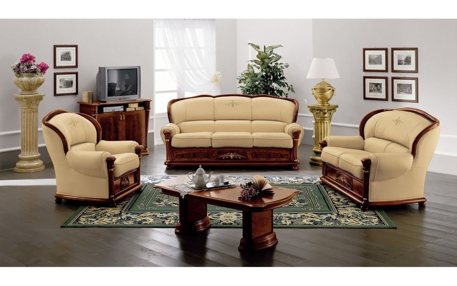 Диван и кресла в гостиную