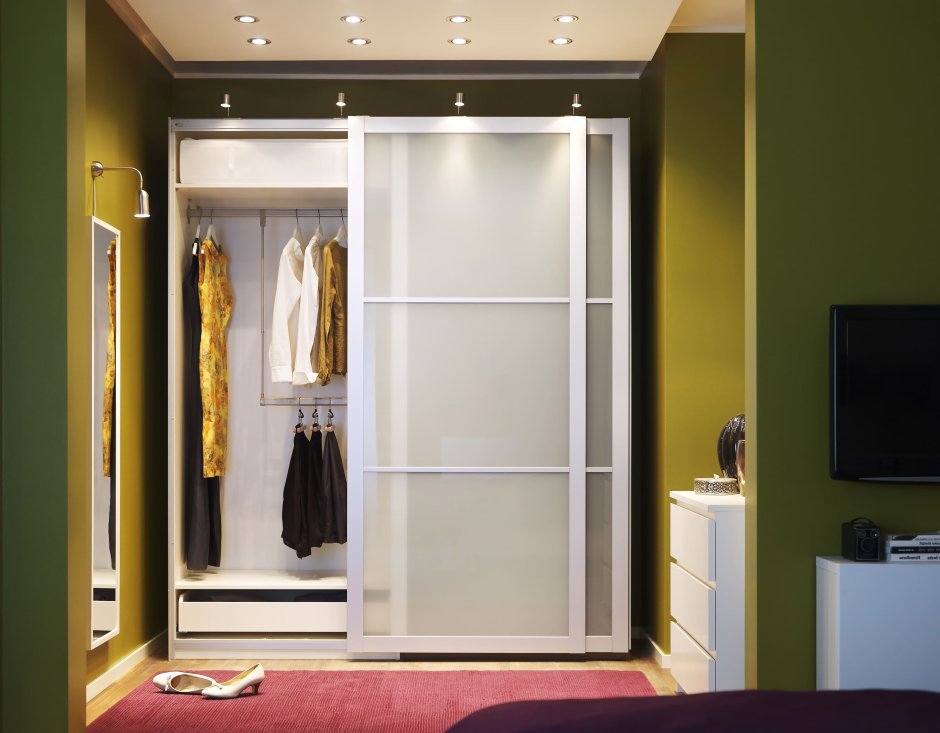 Встроенный шкаф икеа в коридор