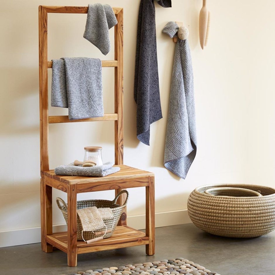 Вешалка для полотенец напольная деревянная