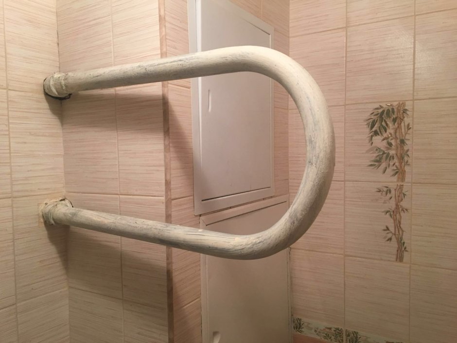 Старый полотенцесушитель