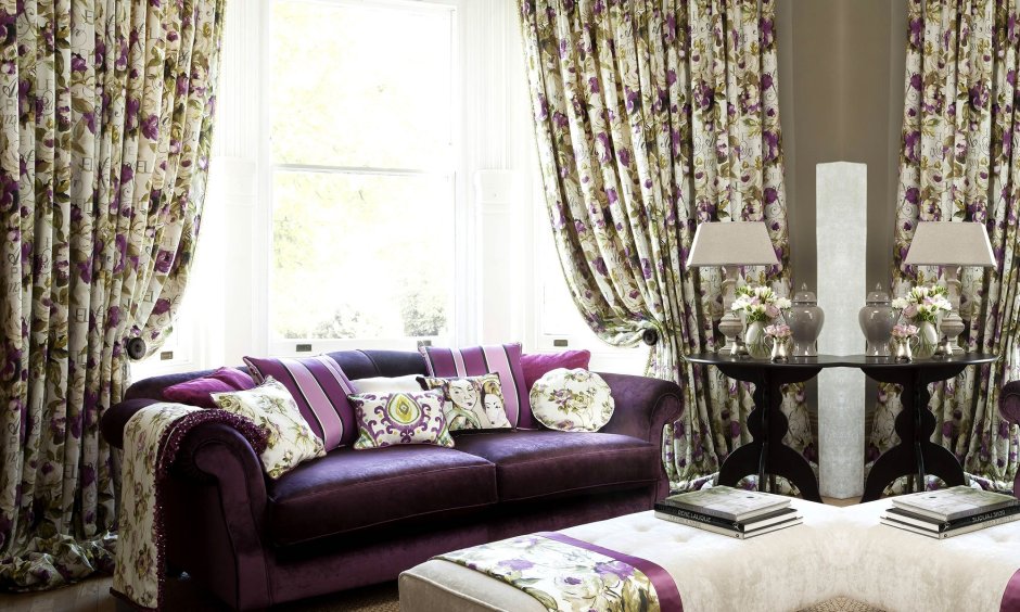 Цветочные шторы в интерьере