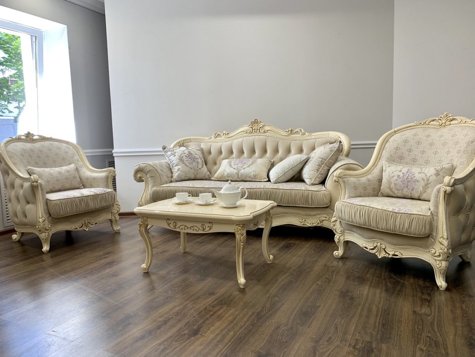 Комплект мягкой мебели для гостиной