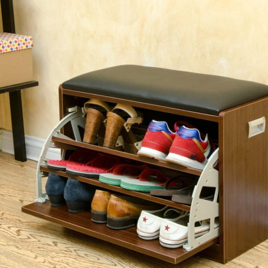 Скамейка в прихожую