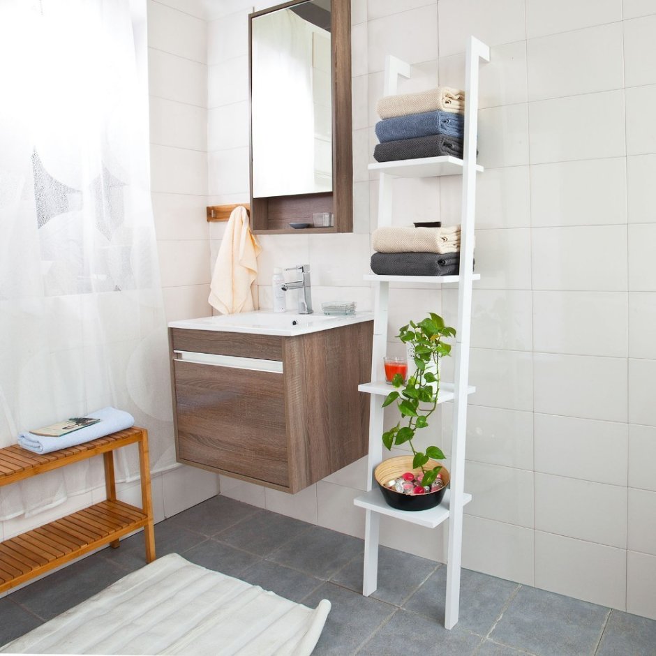 Навесные ступеньки в ванну