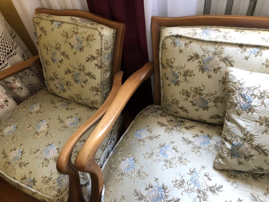 Резная мебель из дерева