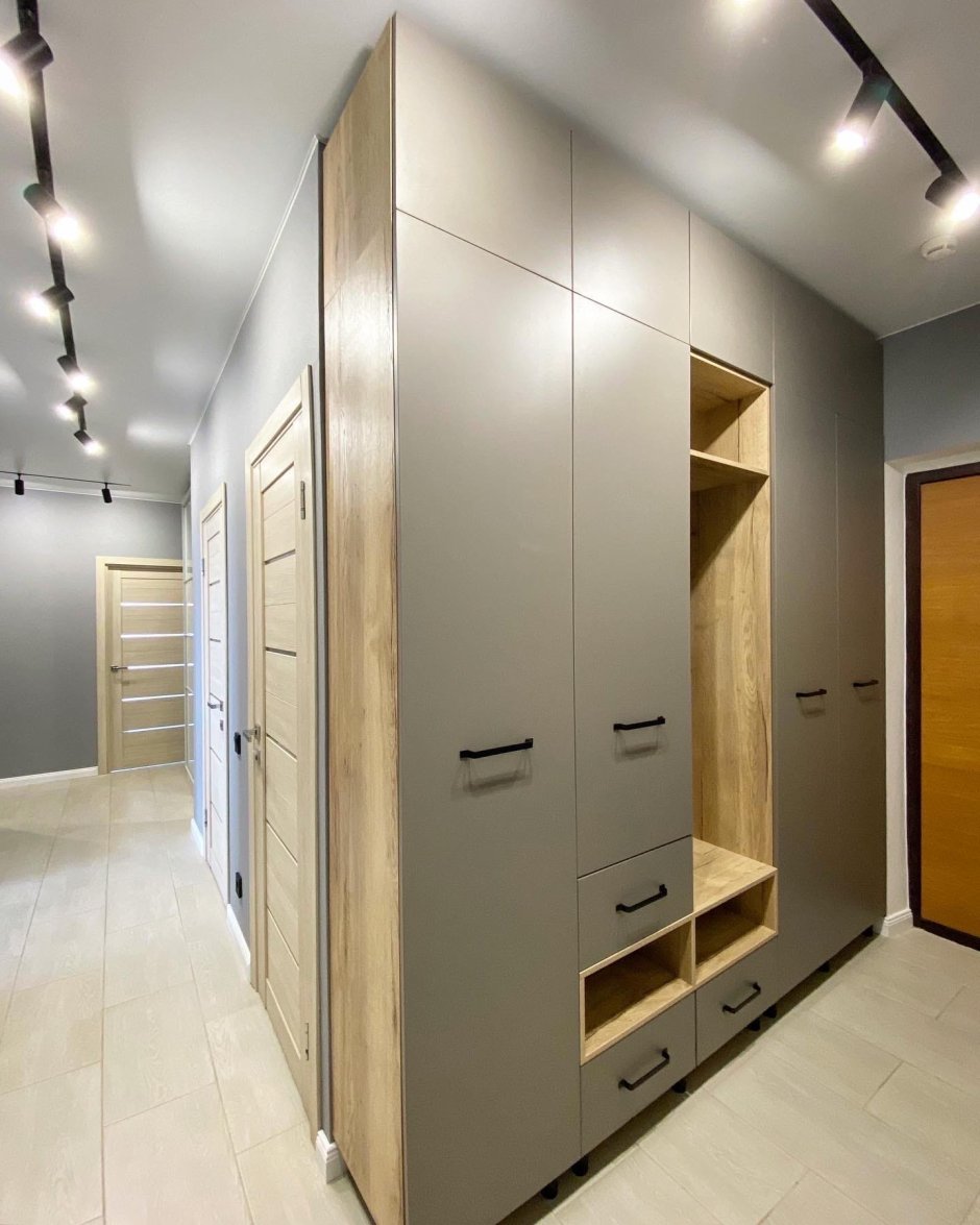 Освещение в коридоре