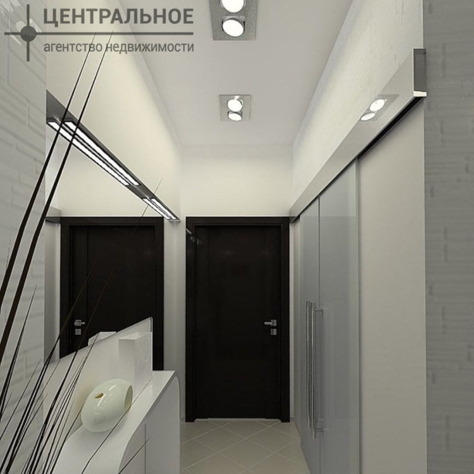 Освещение в длинном коридоре