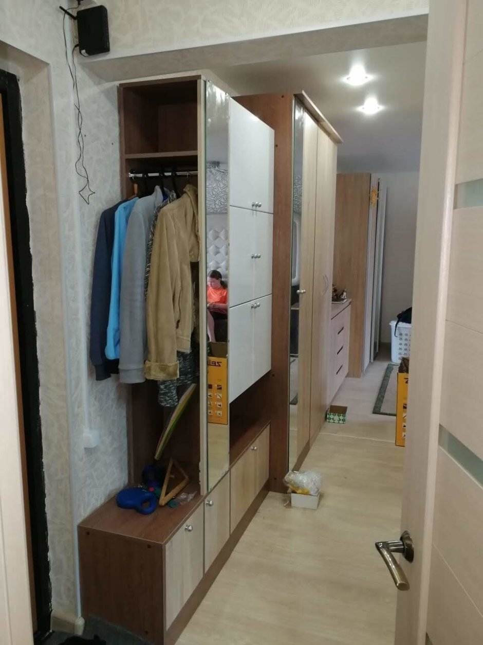 Прихожая в брежневке