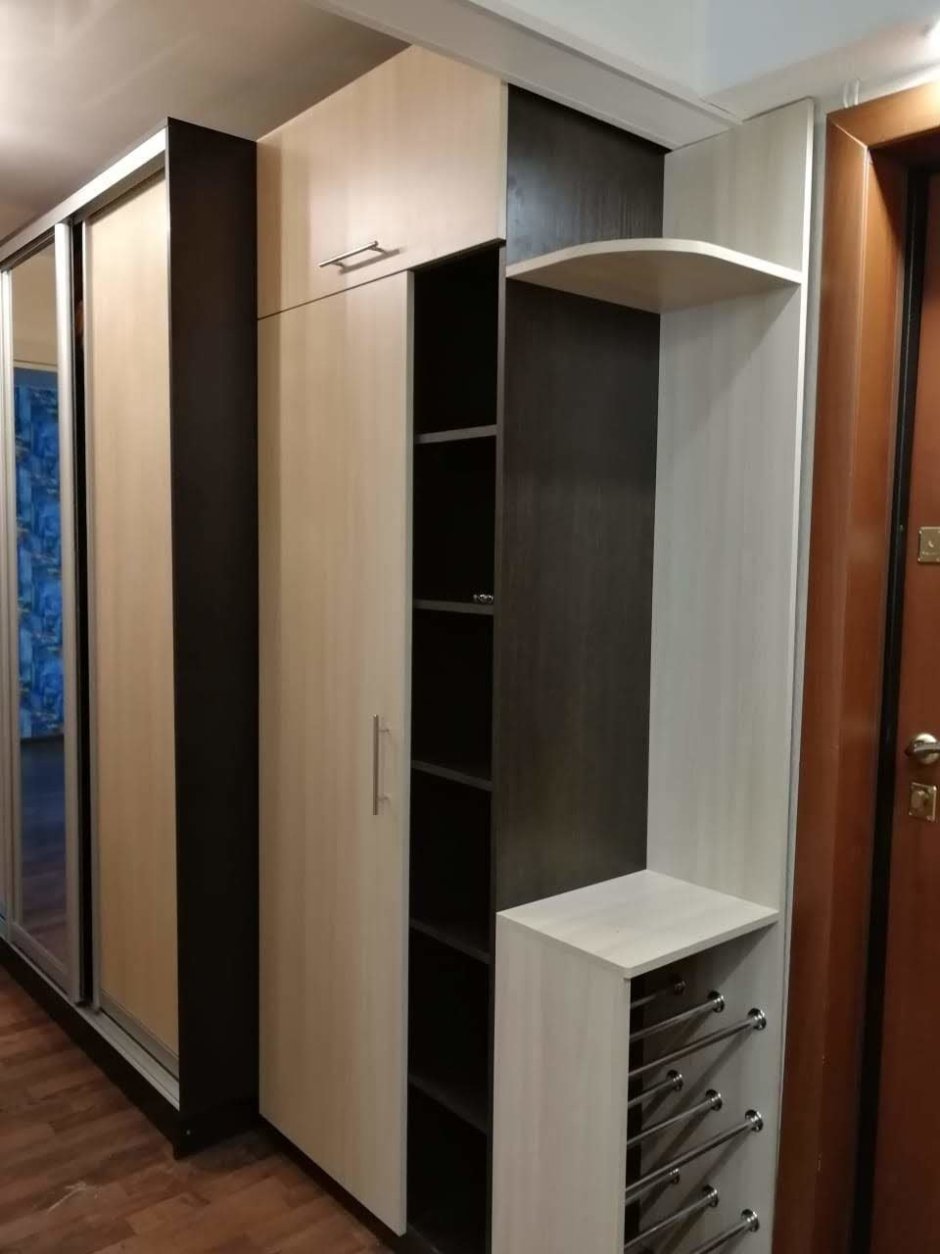 Прихожая в двухкомнатной квартире