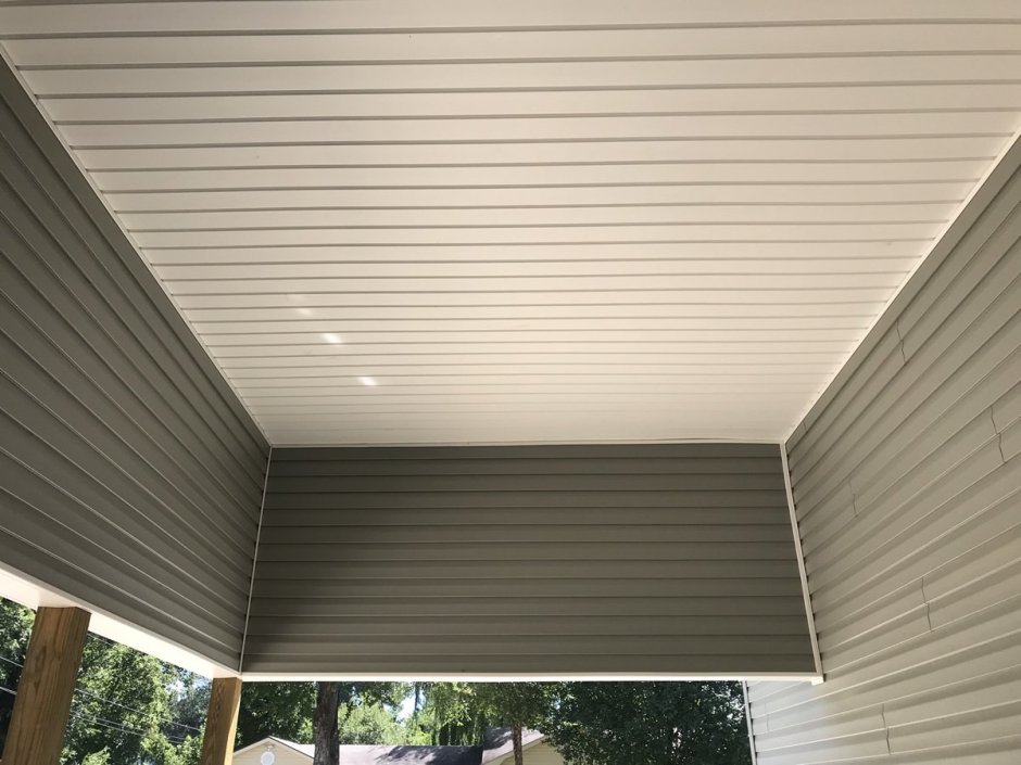 Потолок из сайдинга