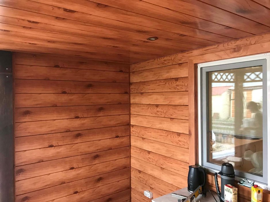 Потолок из евробруса