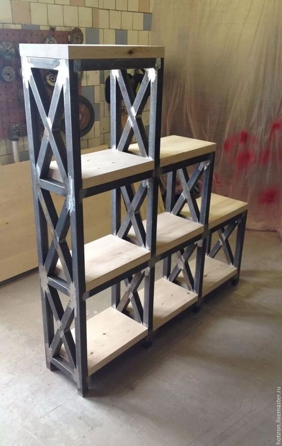 Кухонный стол из профильной трубы