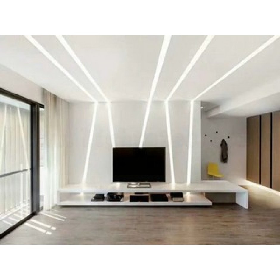 Линейные светильники в интерьере гостиной